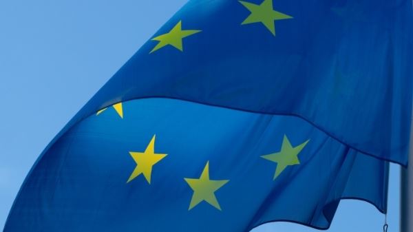 Антикризисный фонд Еврокомиссии загоняет страны ЕС в добровольные долги до 2058 года