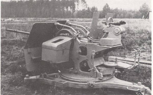 Использование 30 и 37-мм трофейных немецких зенитных автоматов